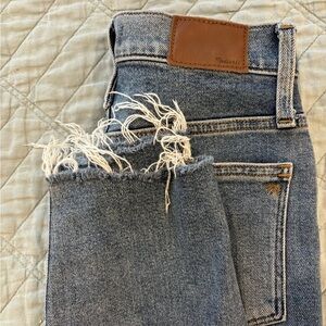 Madewell Momjean
